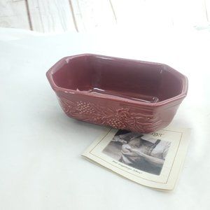 Longaberger 3163240 Paprika Pottery Natures Garland Embossed Microwave Safe Dish